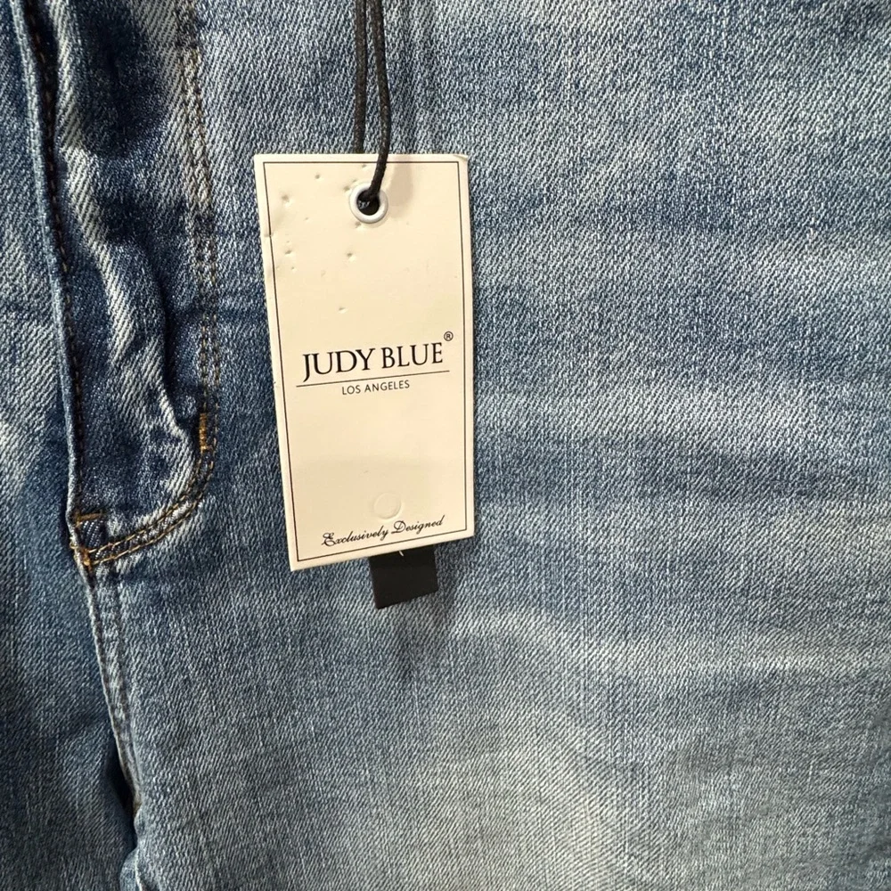 Judy Blue Stylish Blue Flare Women's Jeans - Picture 6 of 15